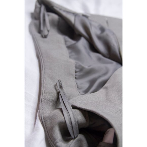 NINE WEST GRAY SHORT SKIRT - Picture 11 of 16